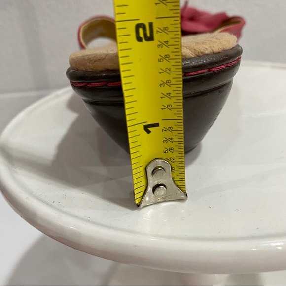 B.O.C. Born Concept Pink Flower Sandals Small Heel Women’s Size 7 - Picture 11 of 11